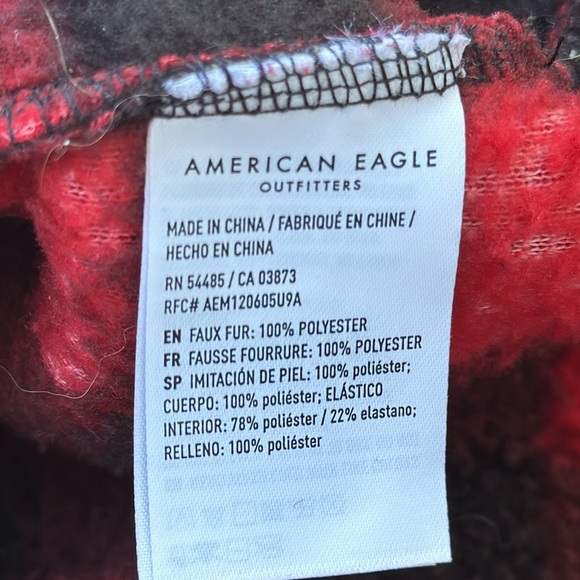 American Eagle plaid, black, red pyjama/ Sherpa shorts drawstring around waist L - Picture 6 of 8